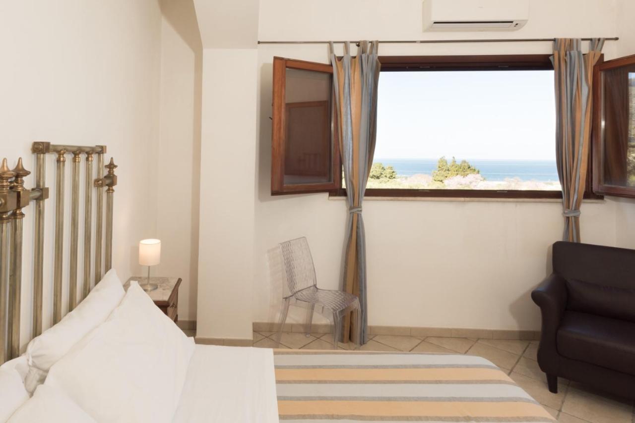 Casale Belvedere Vista Mare Valderice Exterior photo